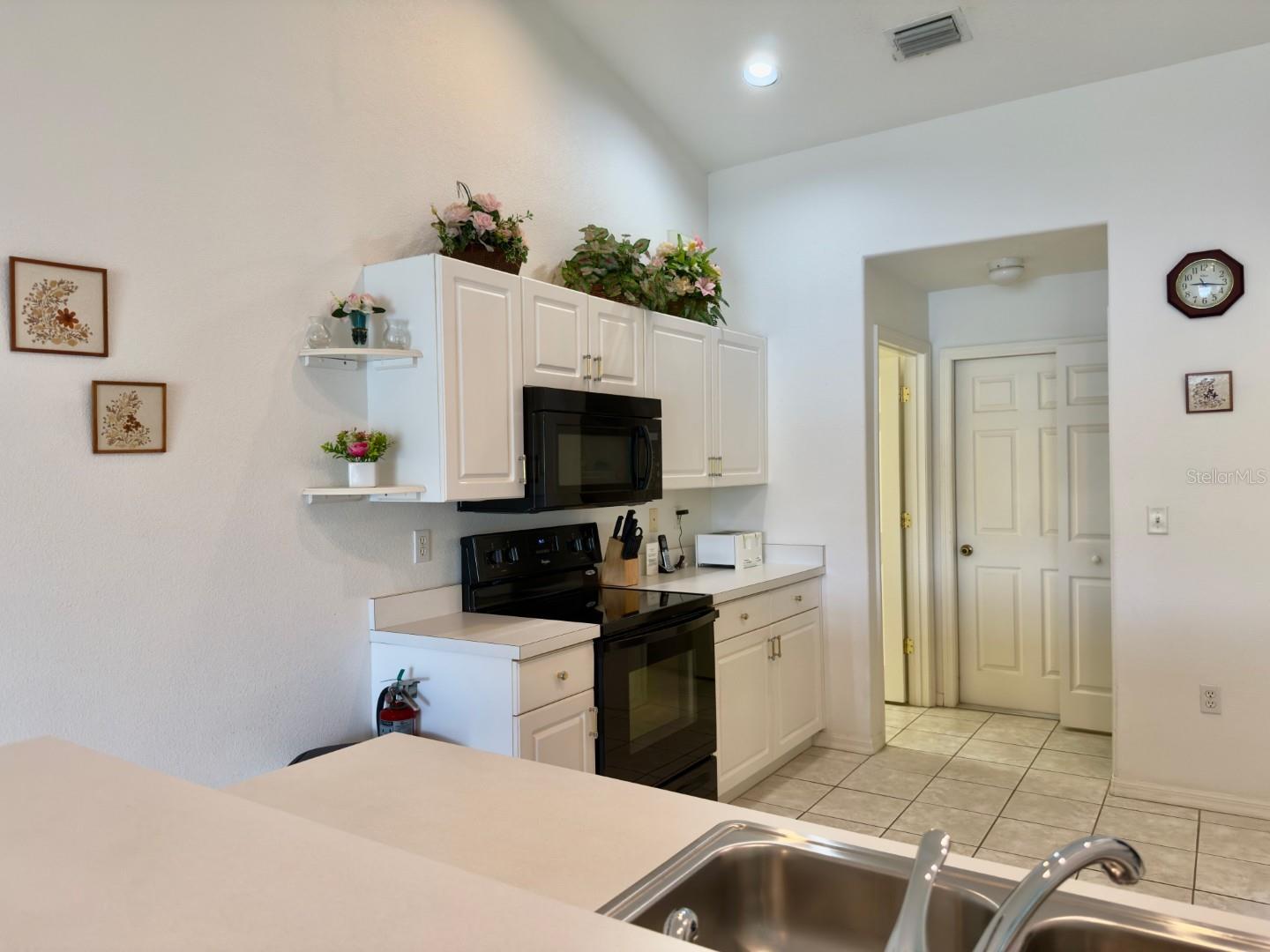 Image 18 of 69 For 3622 61st Drive E