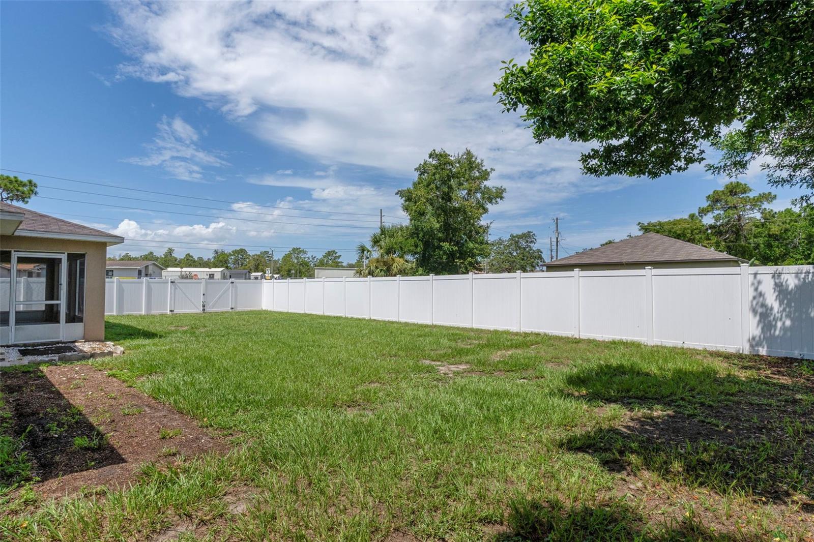 Image 46 of 47 For 1315 Leeward Avenue