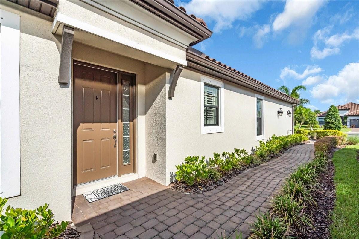 Image 3 of 69 For 10406 Inglenook Terrace