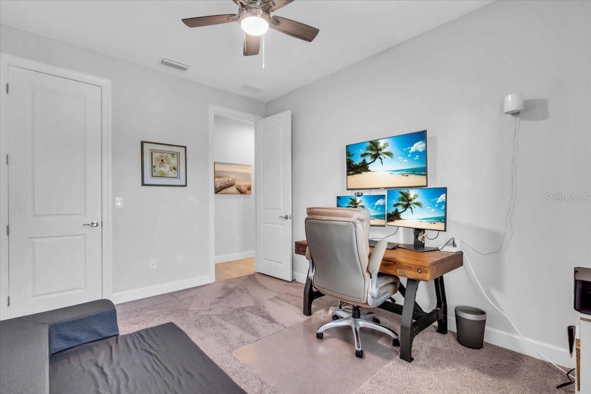 Image 33 of 69 For 10406 Inglenook Terrace