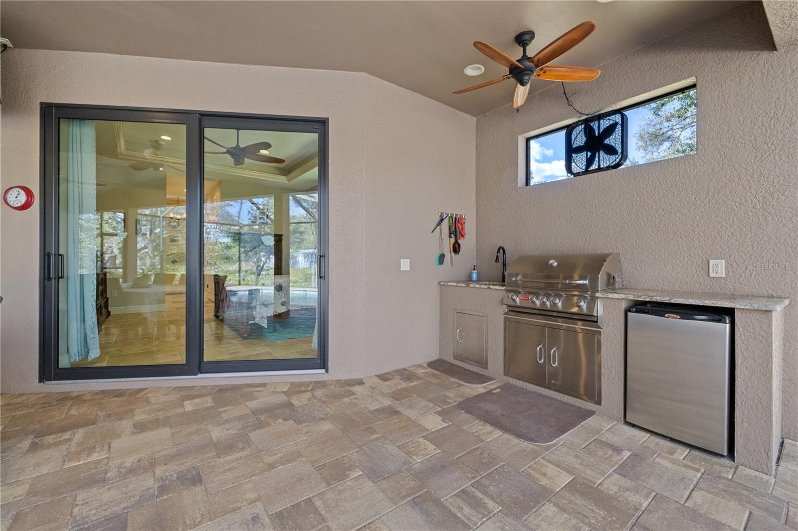 Image 34 of 40 For 27318 San Carlos Drive