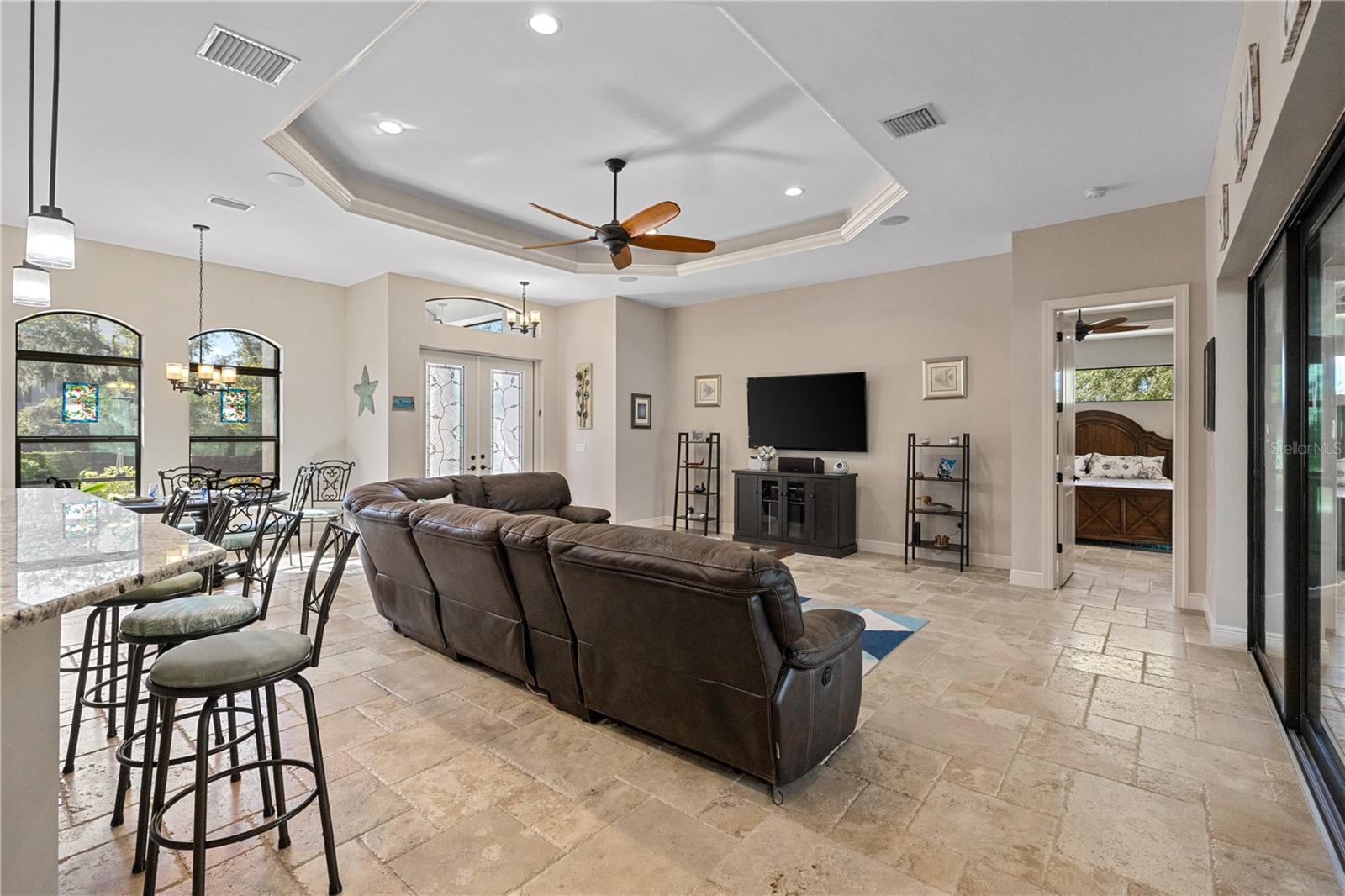Image 8 of 40 For 27318 San Carlos Drive