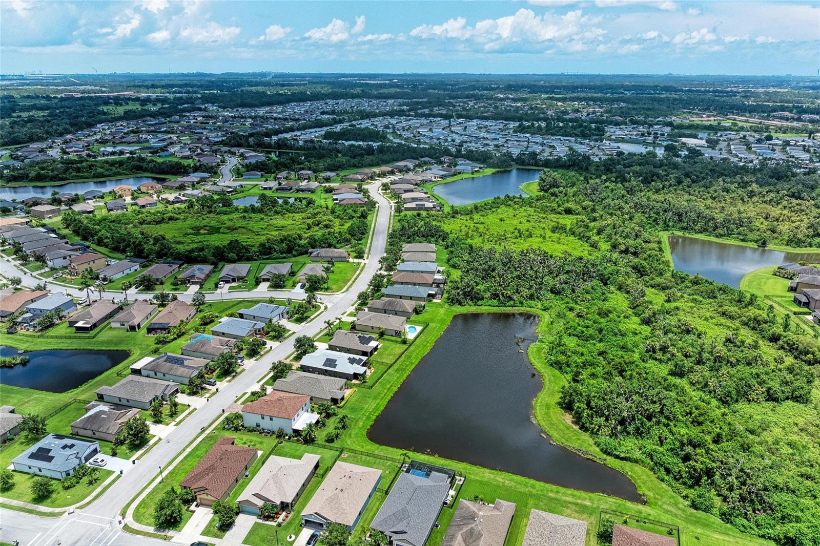 Image 31 of 51 For 10719 55th Court E