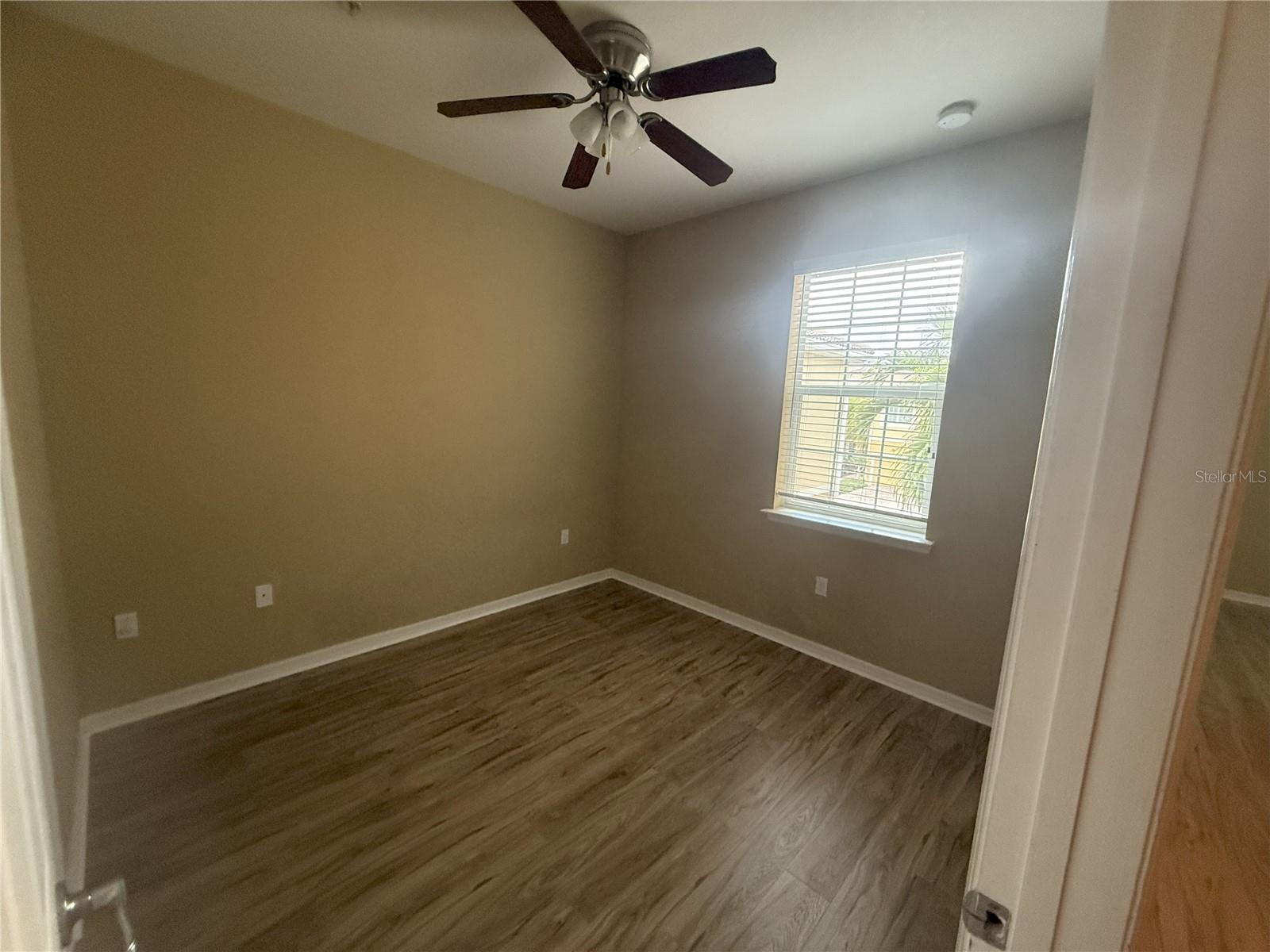 Image 12 of 18 For 7814 Moonstone Drive 6-104