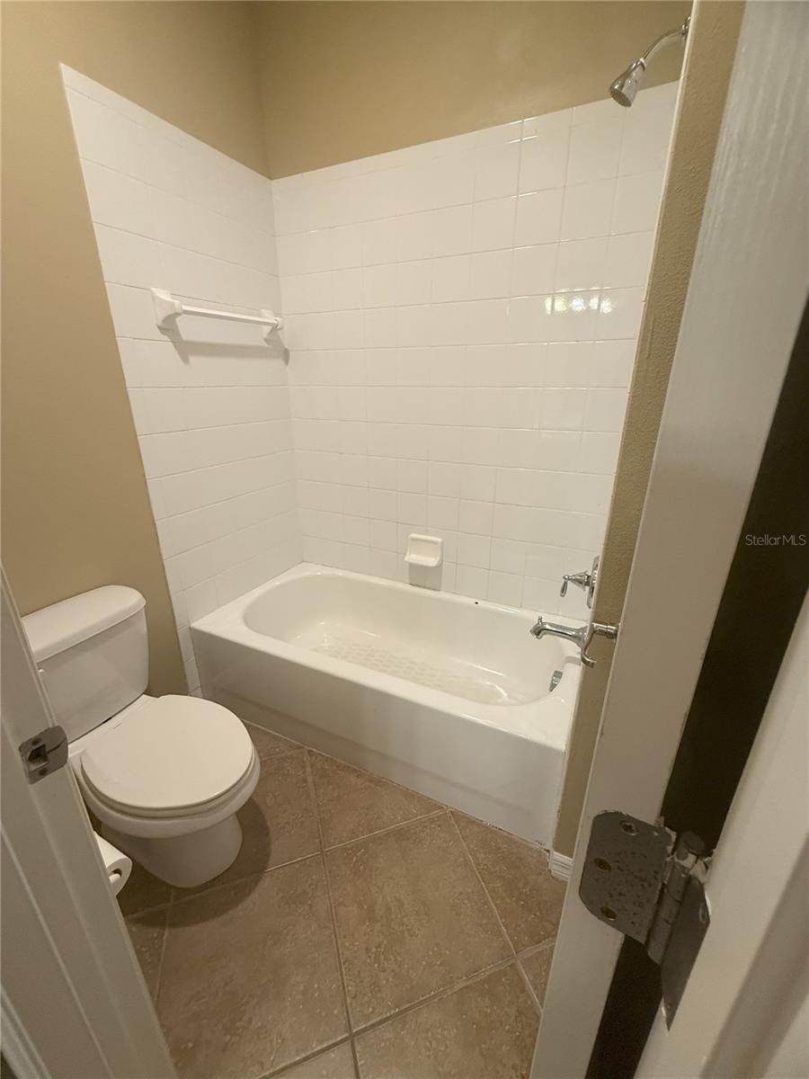 Image 13 of 18 For 7814 Moonstone Drive 6-104