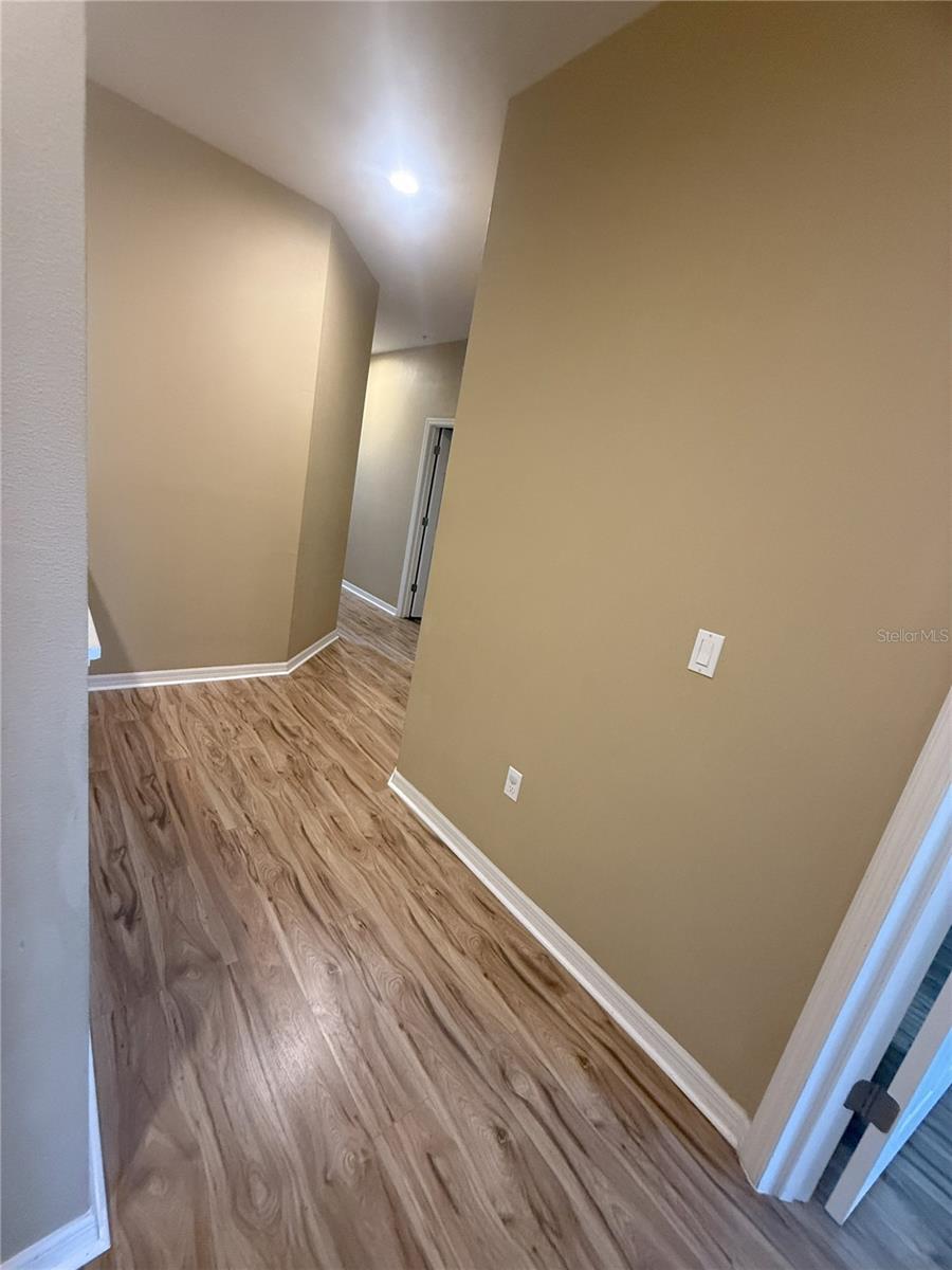 Image 15 of 18 For 7814 Moonstone Drive 6-104