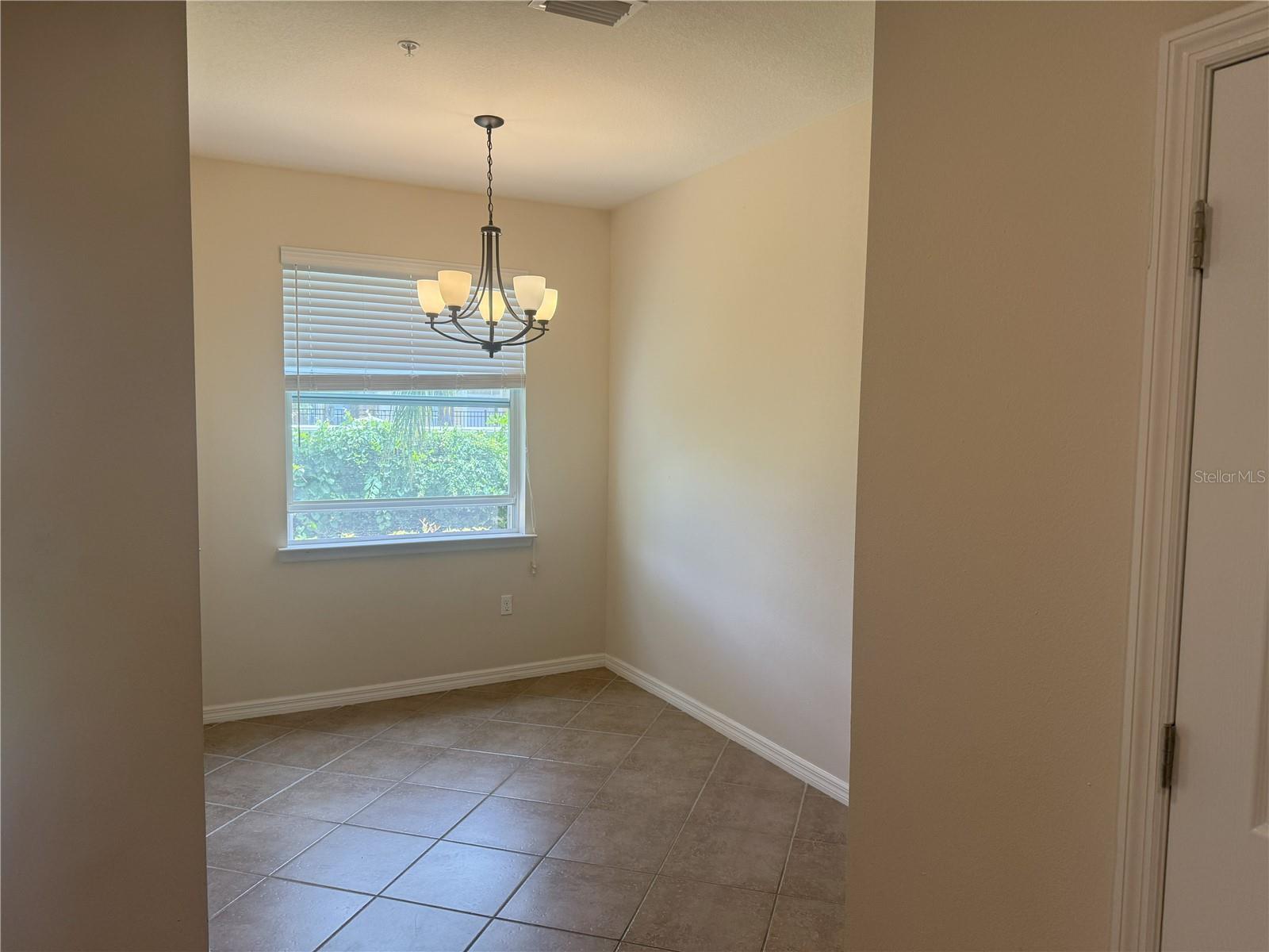 Image 3 of 18 For 7814 Moonstone Drive 6-104