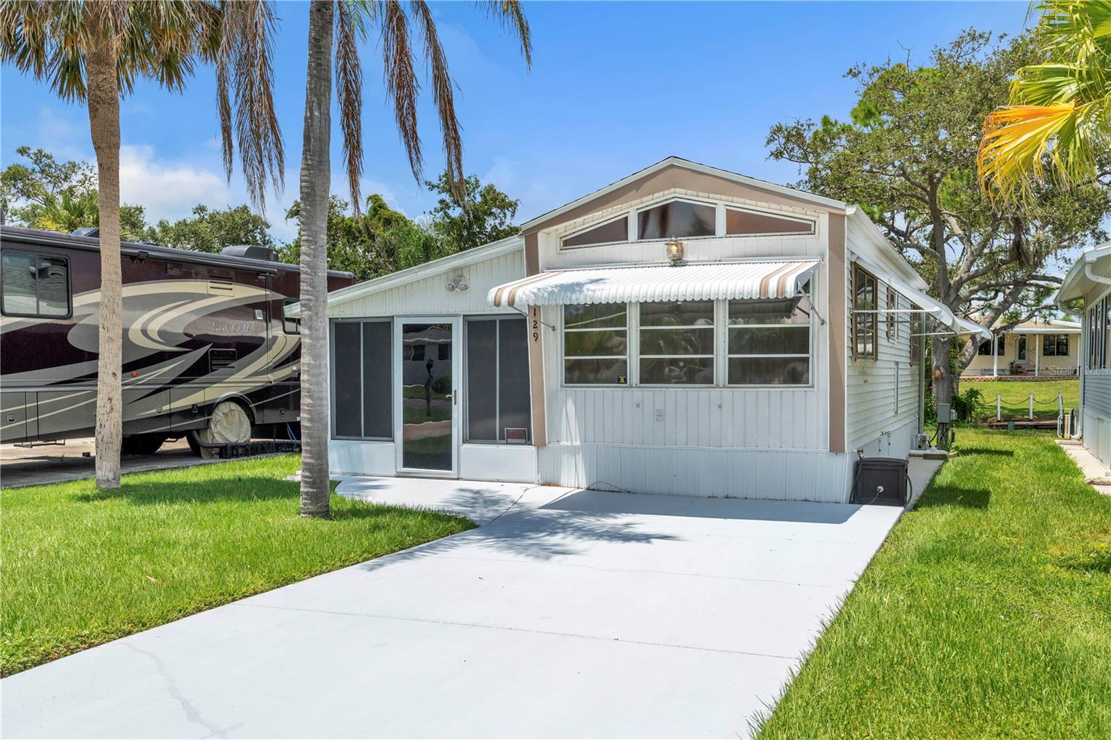 Image 3 of 34 For 129 Brookshire Drive