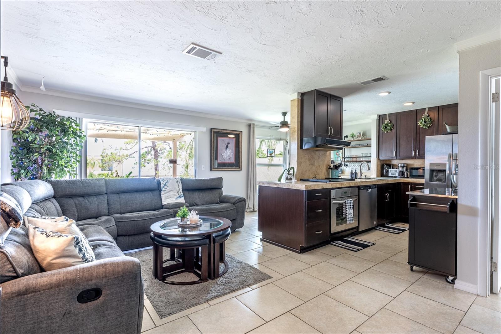 Image 6 of 29 For 6208 7th Avenue W