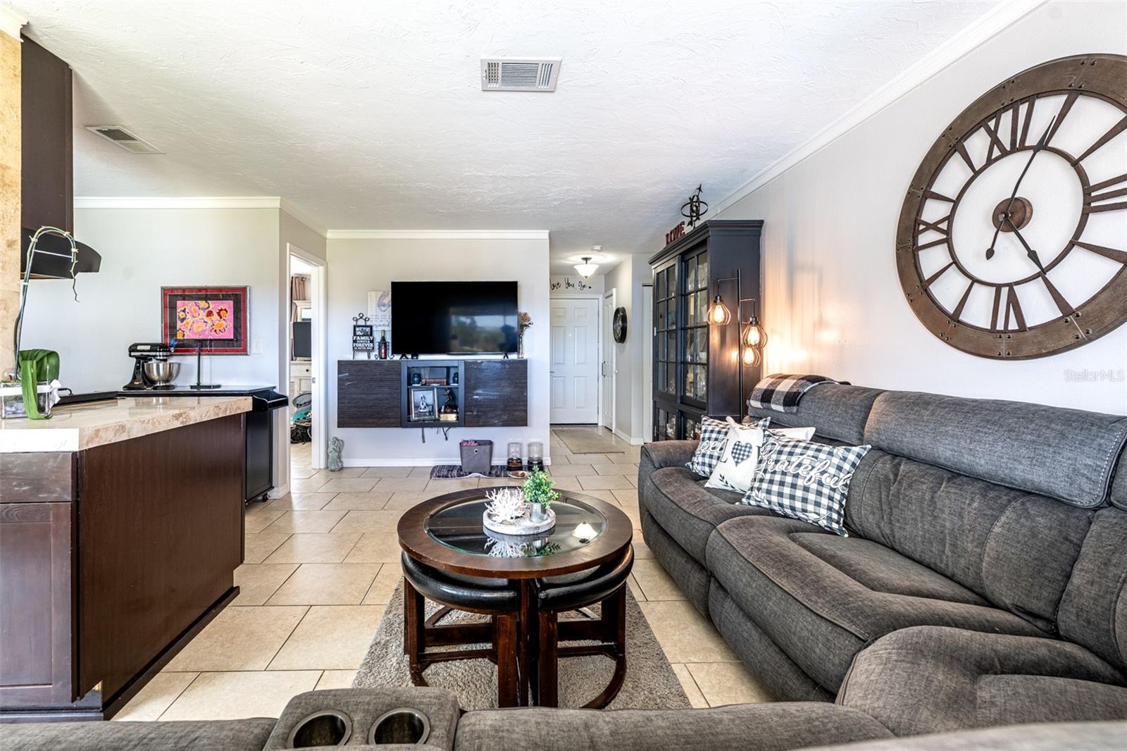 Image 9 of 29 For 6208 7th Avenue W