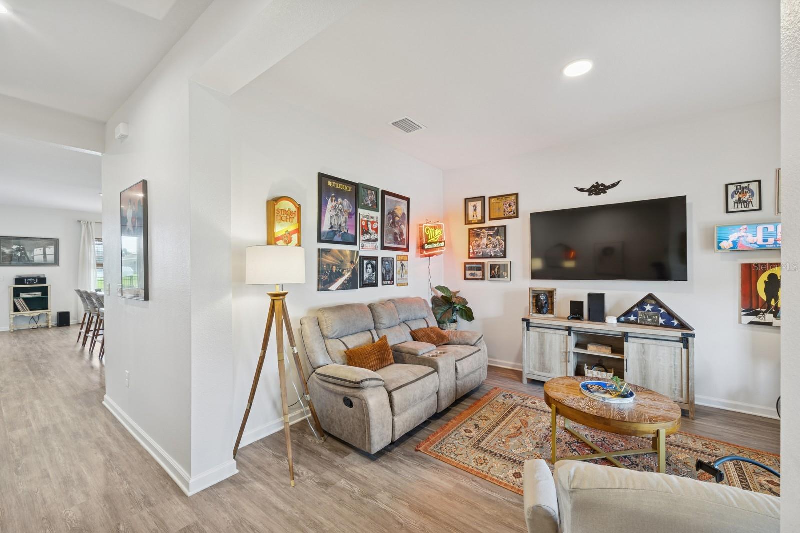 Image 24 of 56 For 11323 63rd Street E