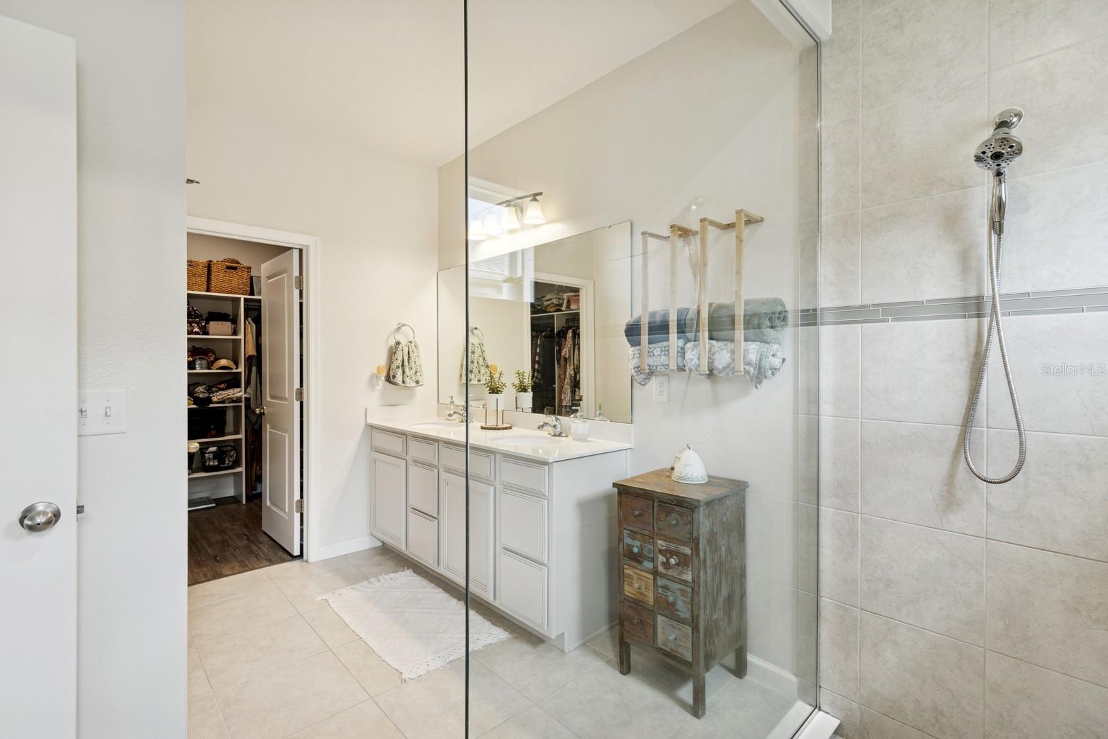 Image 31 of 56 For 11323 63rd Street E