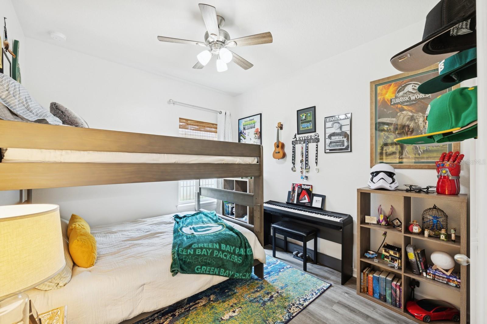 Image 36 of 56 For 11323 63rd Street E