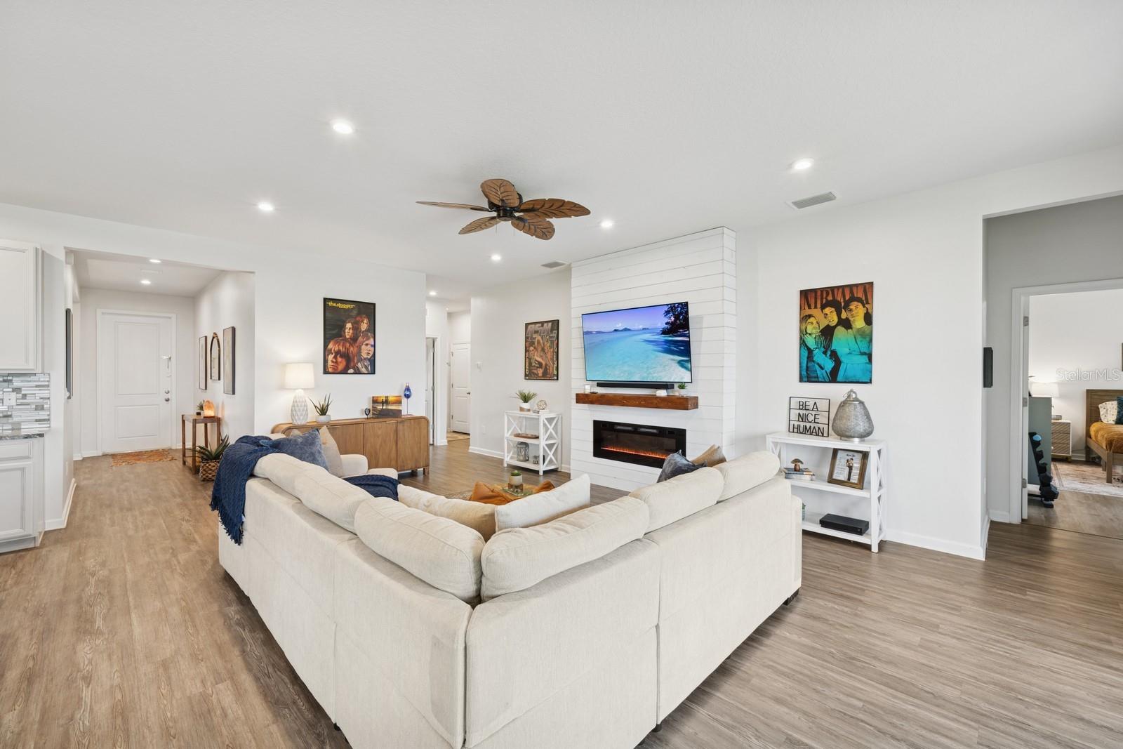 Image 7 of 56 For 11323 63rd Street E