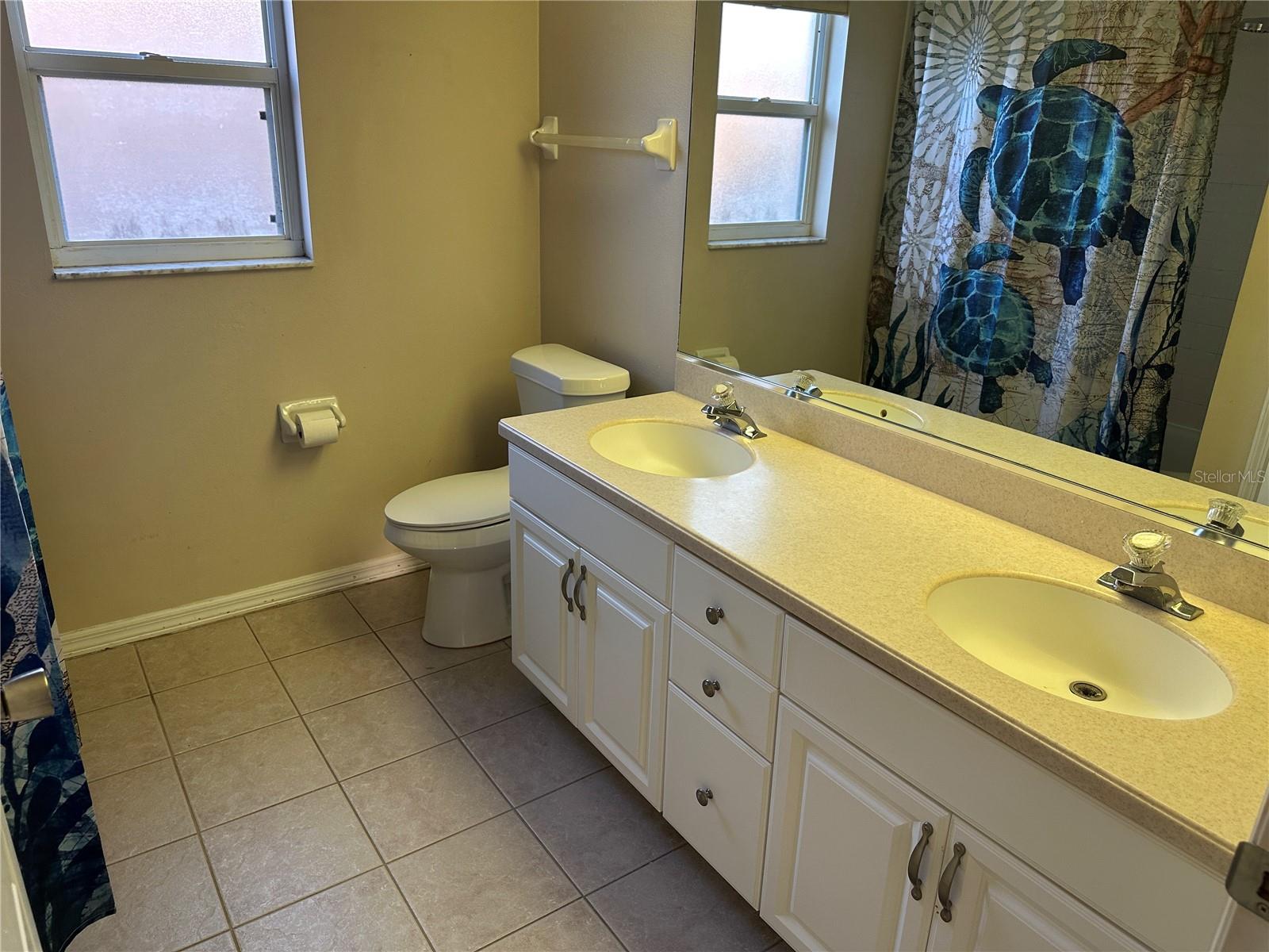 Image 31 of 40 For 7611 49th Avenue E
