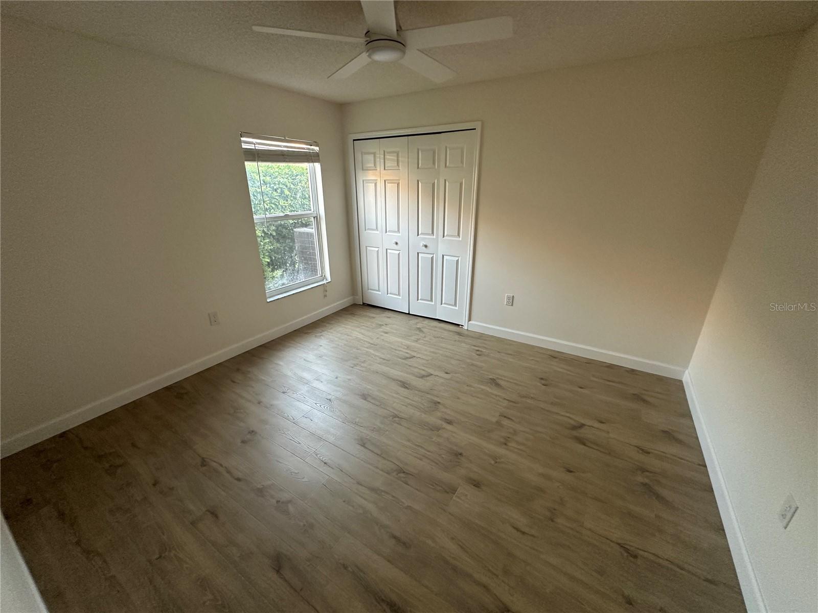 Image 34 of 40 For 7611 49th Avenue E