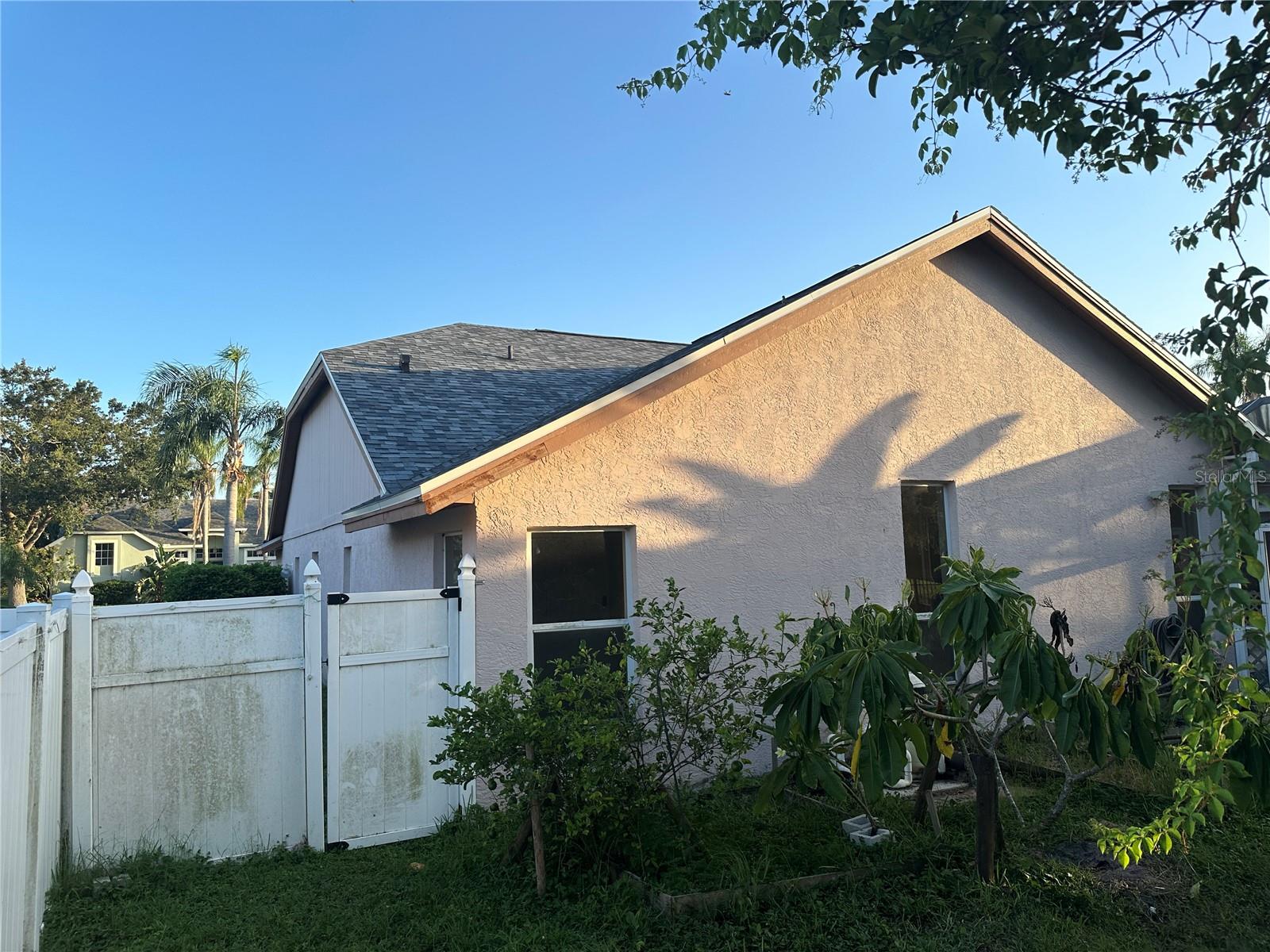 Image 37 of 40 For 7611 49th Avenue E
