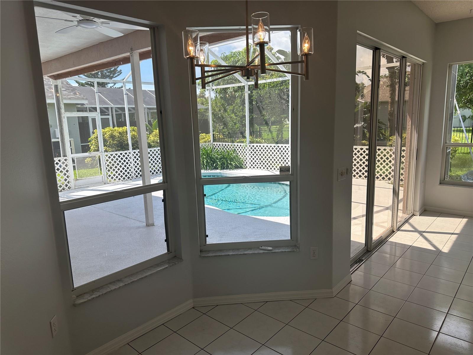 Image 41 of 42 For 7611 49th Avenue E