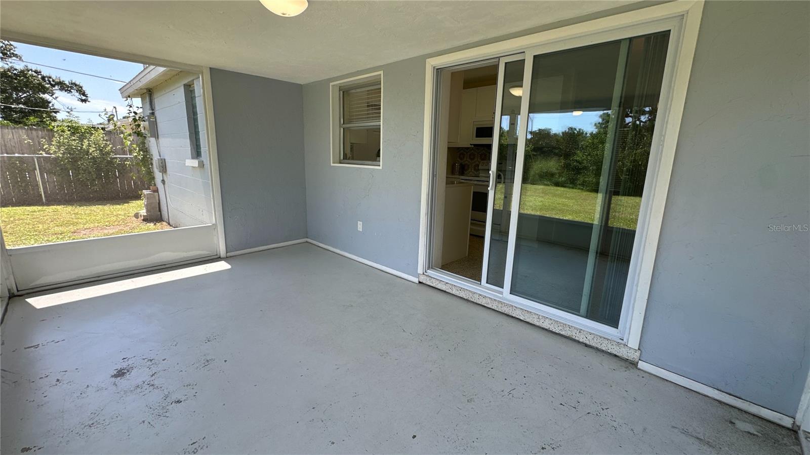 Image 26 of 29 For 5132 Lahaina Drive