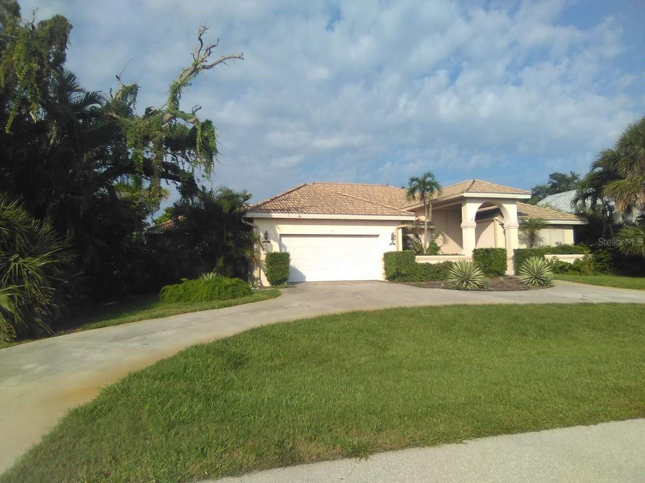 Image 2 of 2 For 2 Arlington Drive