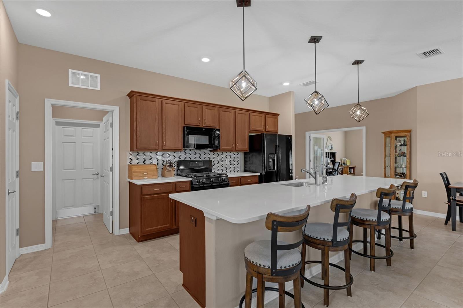 Image 15 of 28 For 8693 76th Street Road