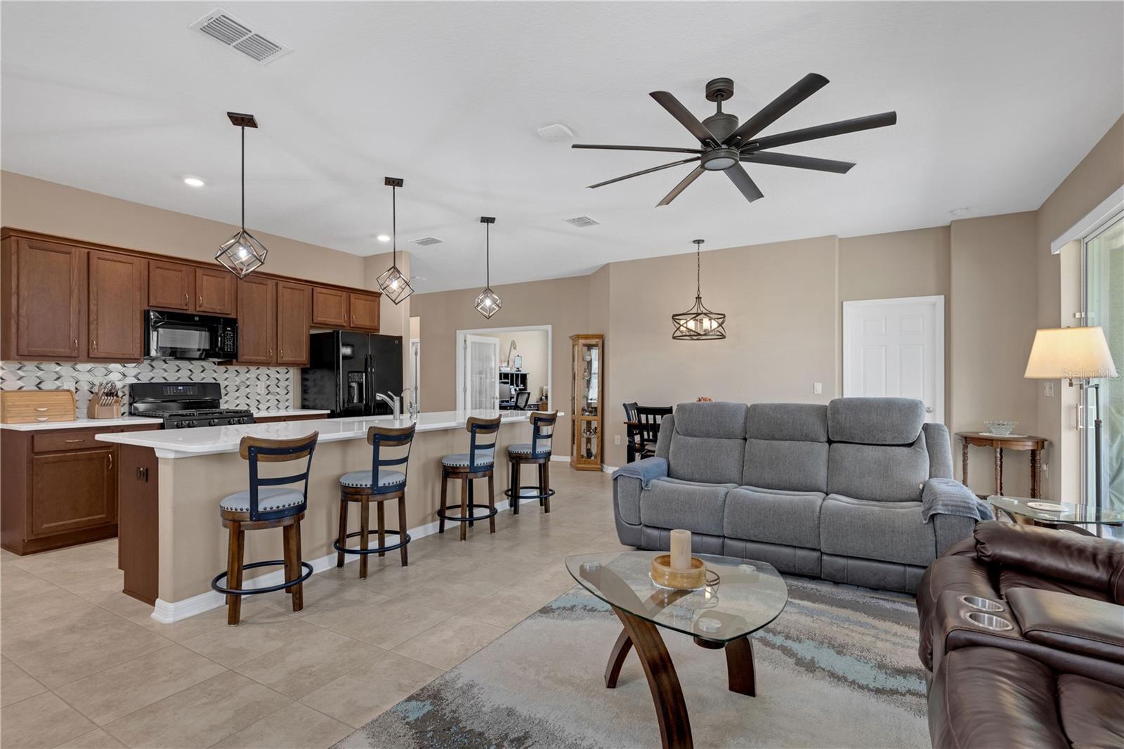 Image 4 of 28 For 8693 76th Street Road