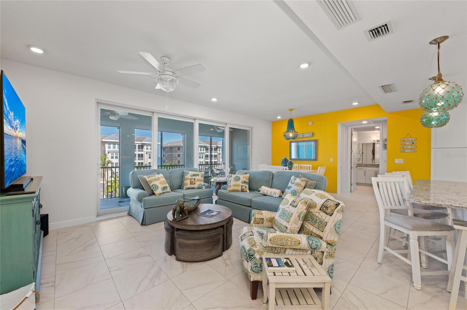 Image 16 of 100 For 387 Aruba Circle 301