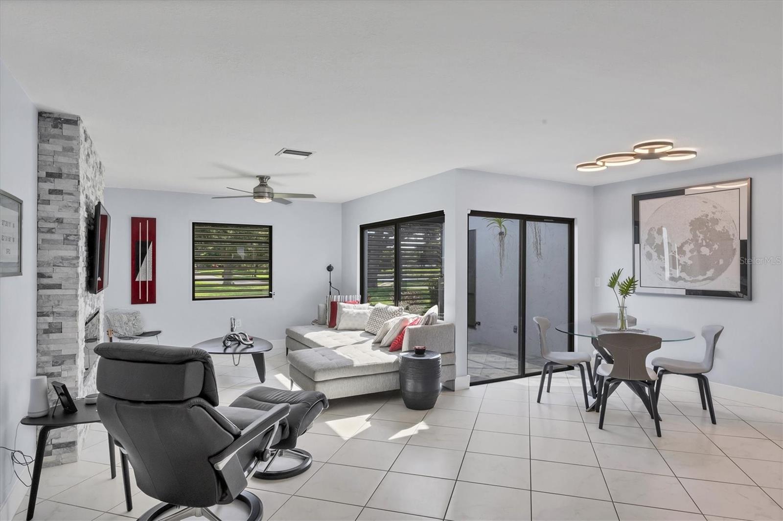 Image 13 of 69 For 3756 Glen Oaks Manor Drive