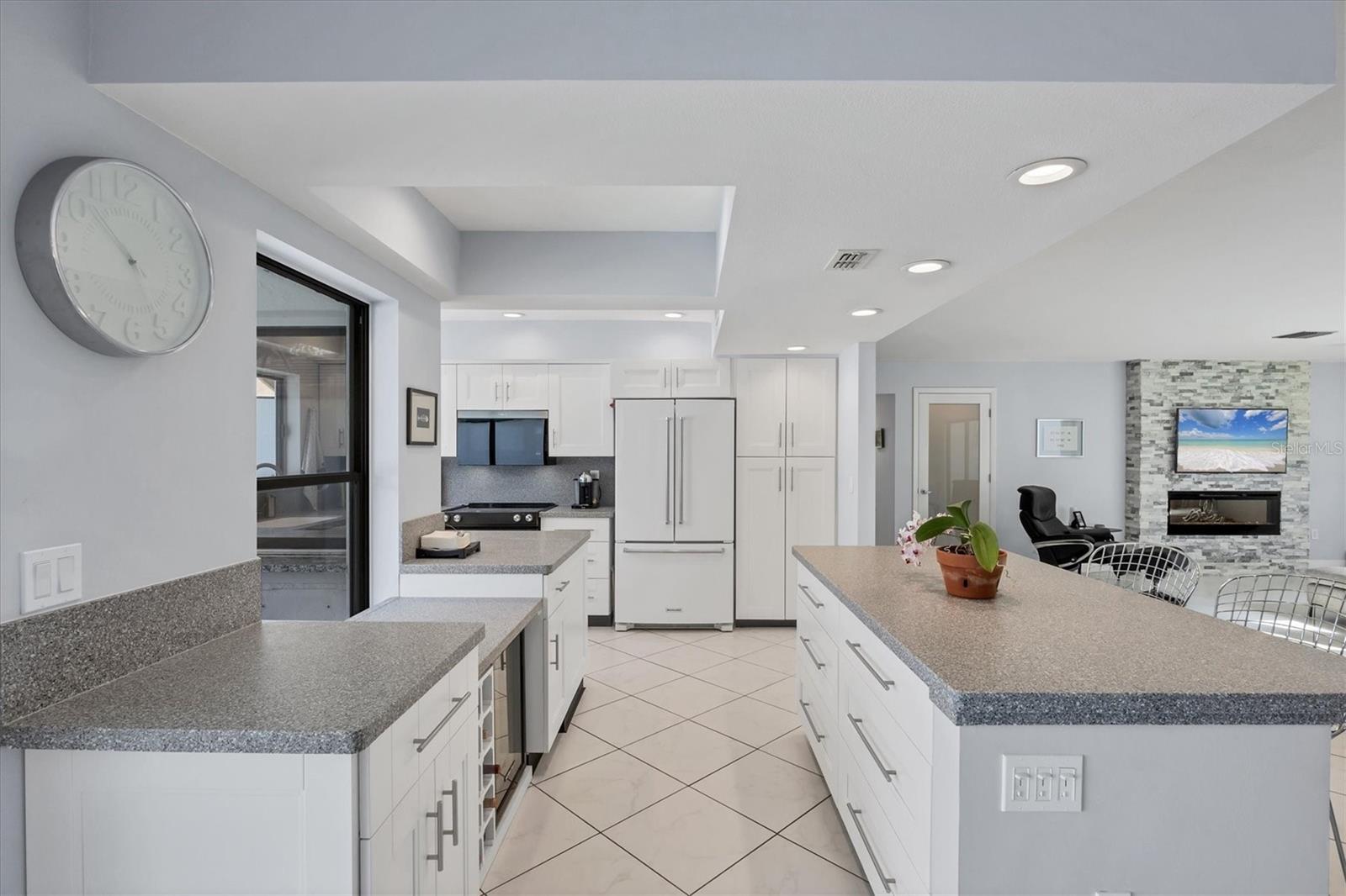 Image 20 of 69 For 3756 Glen Oaks Manor Drive
