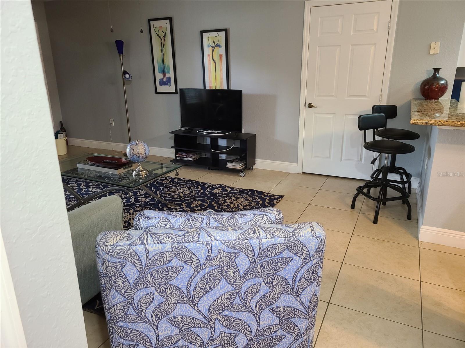 Image 13 of 24 For 8932 Manor Loop 106
