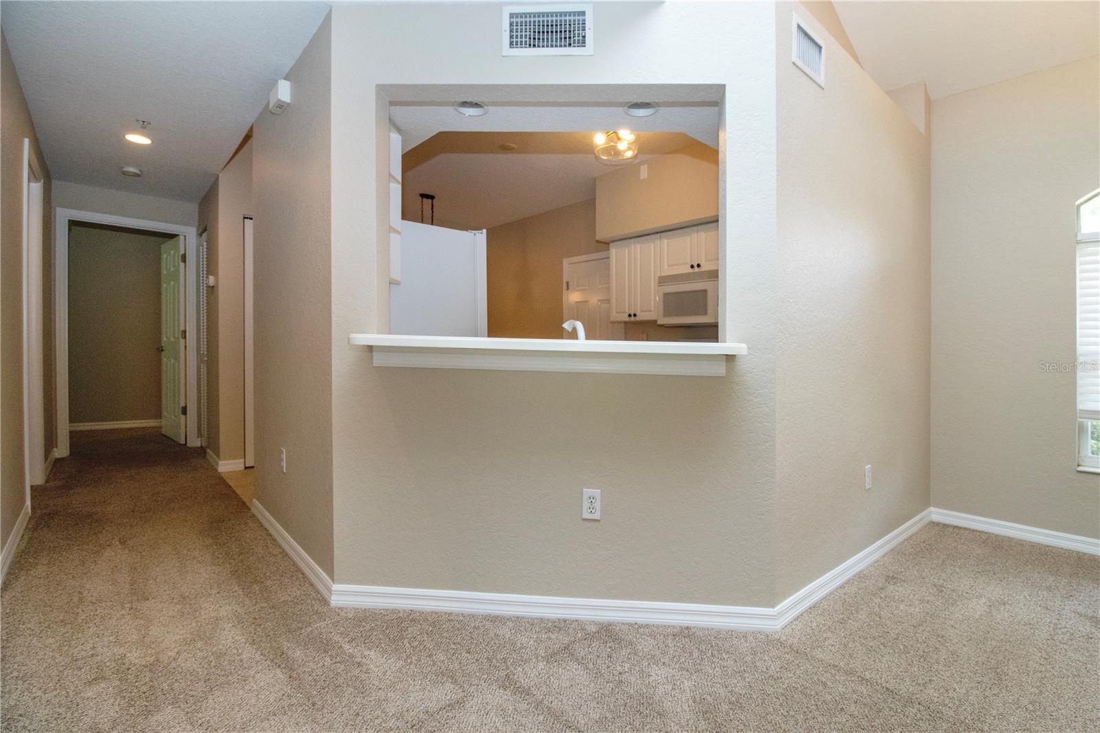 Image 10 of 37 For 7139 Cedar Hollow Circle 101