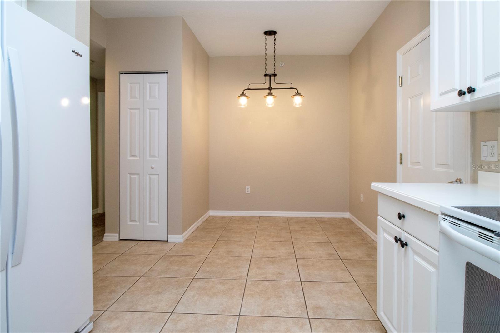 Image 16 of 37 For 7139 Cedar Hollow Circle 101