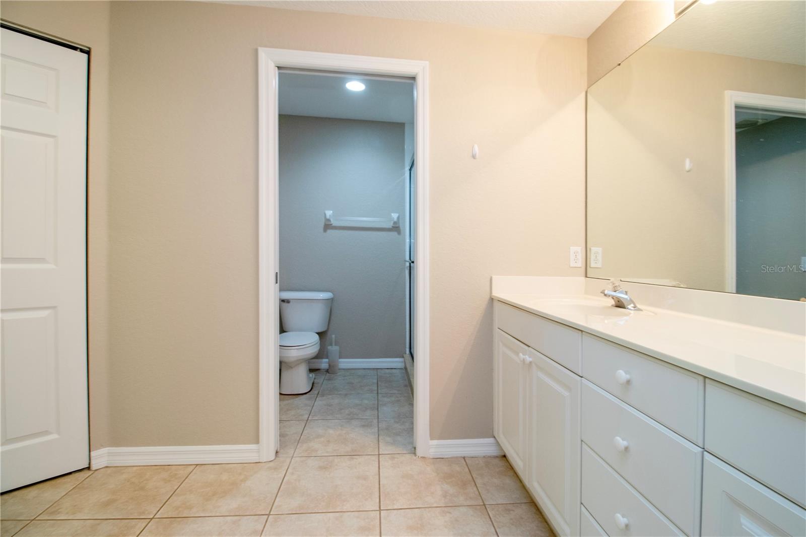 Image 21 of 37 For 7139 Cedar Hollow Circle 101
