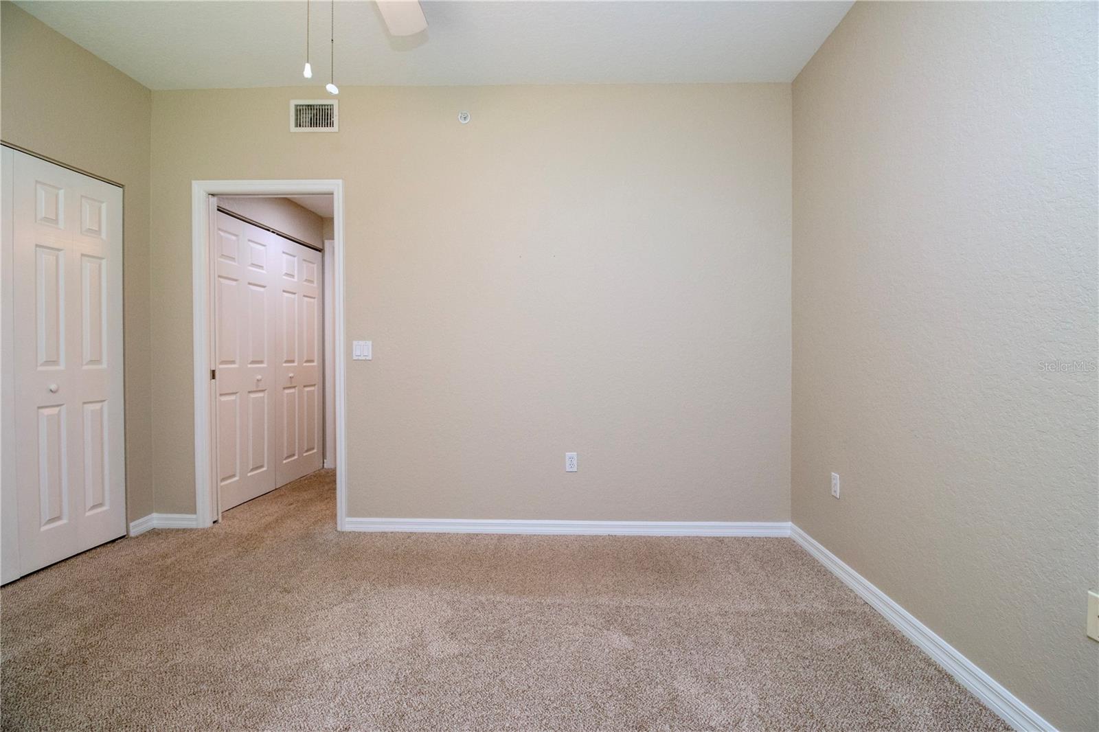 Image 27 of 37 For 7139 Cedar Hollow Circle 101