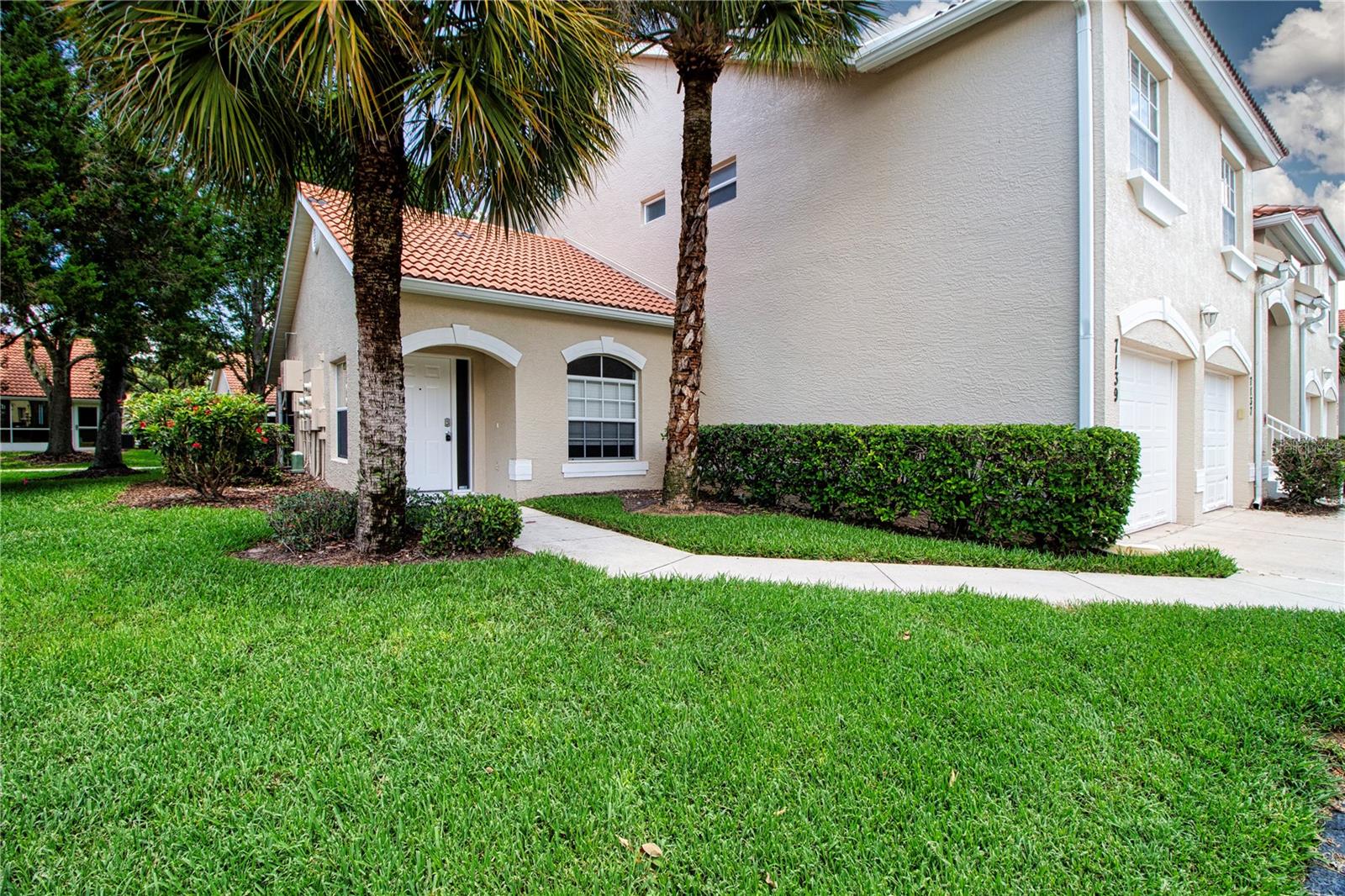 Image 4 of 37 For 7139 Cedar Hollow Circle 101