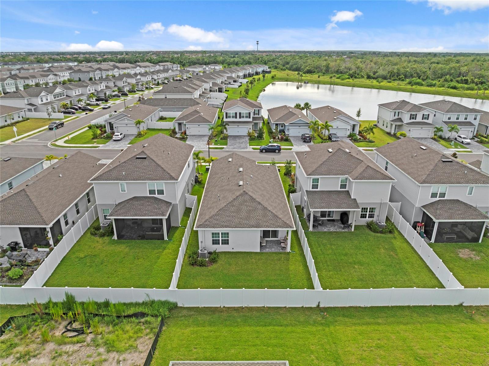 Image 34 of 37 For 4541 Pippin Lane