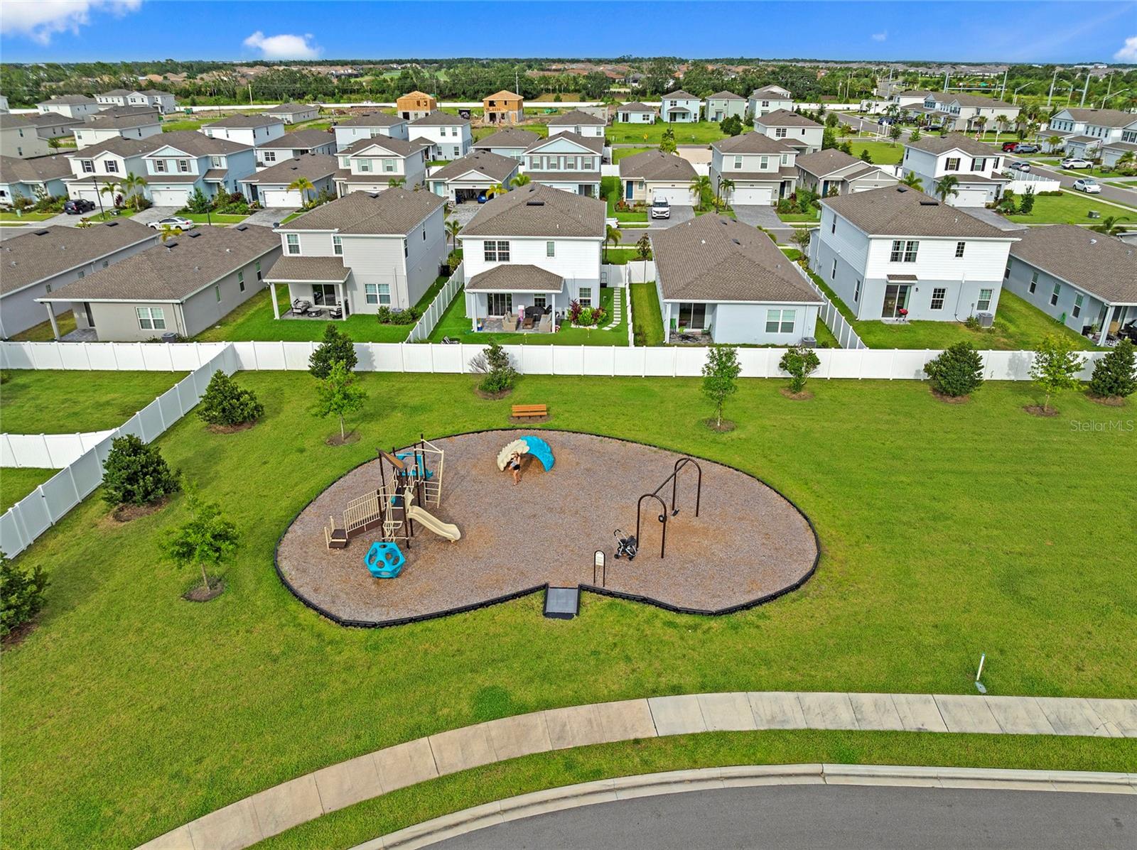 Image 35 of 37 For 4541 Pippin Lane