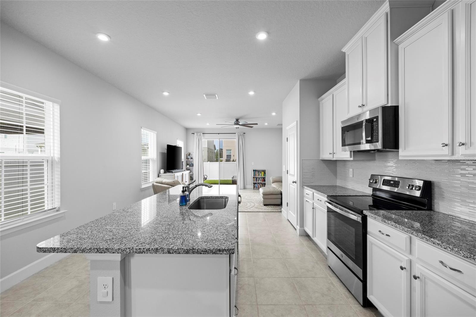 Image 9 of 37 For 4541 Pippin Lane