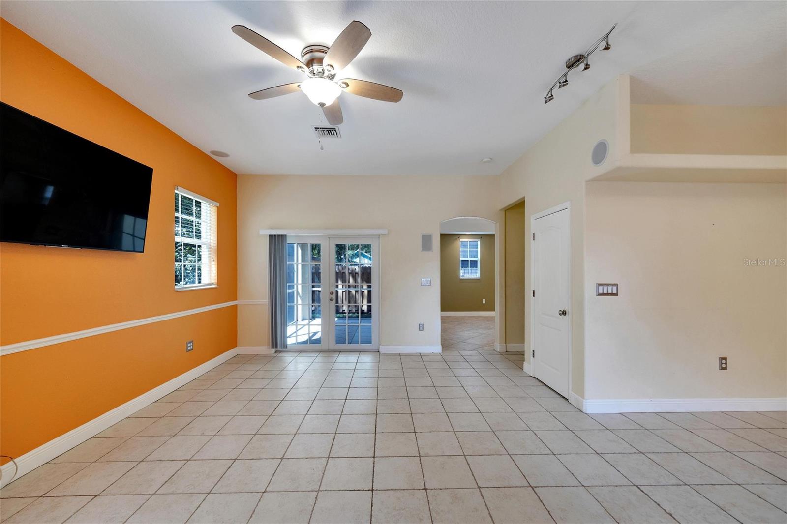 Image 19 of 55 For 1330 16th Street