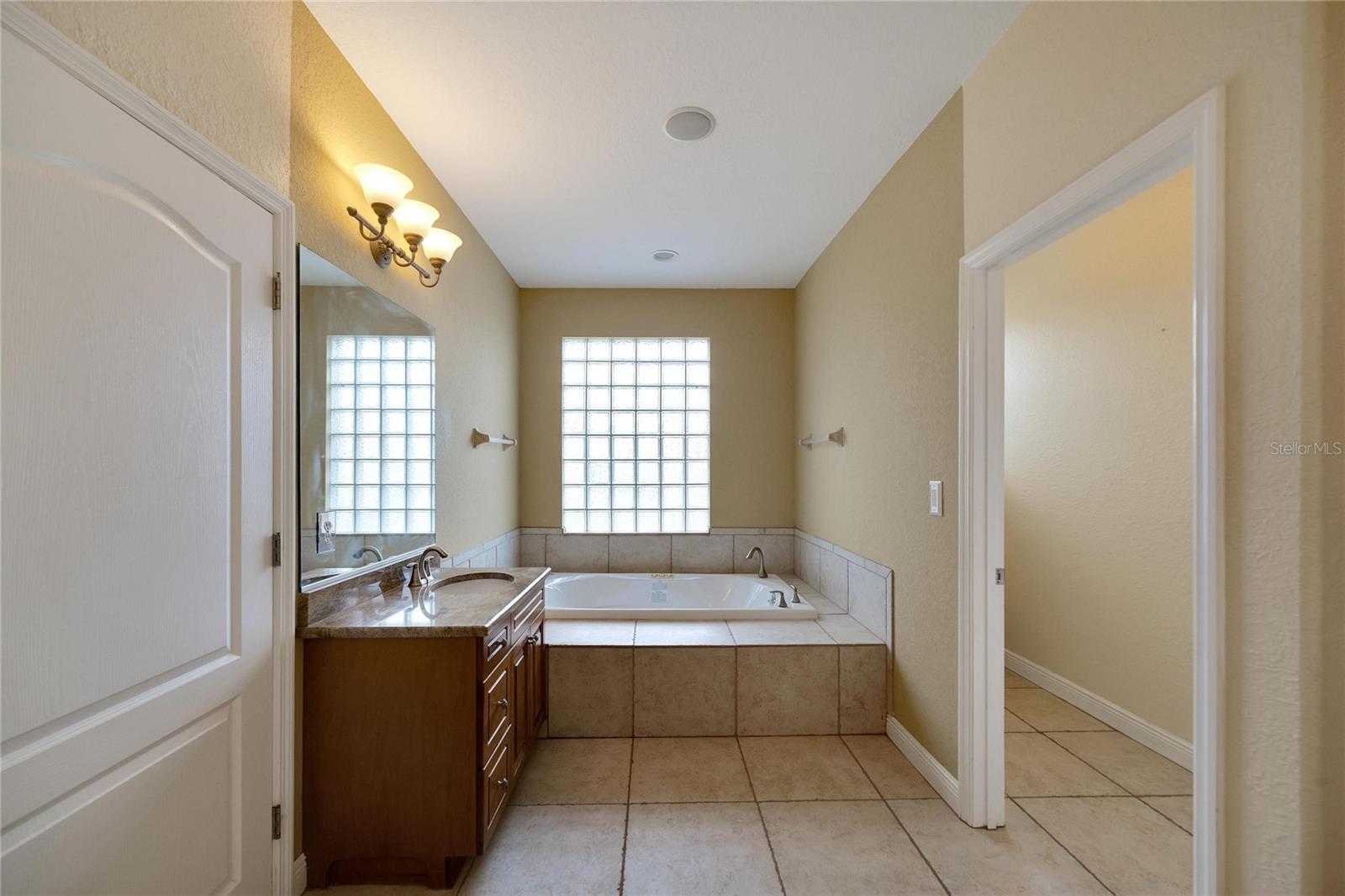 Image 42 of 55 For 1330 16th Street