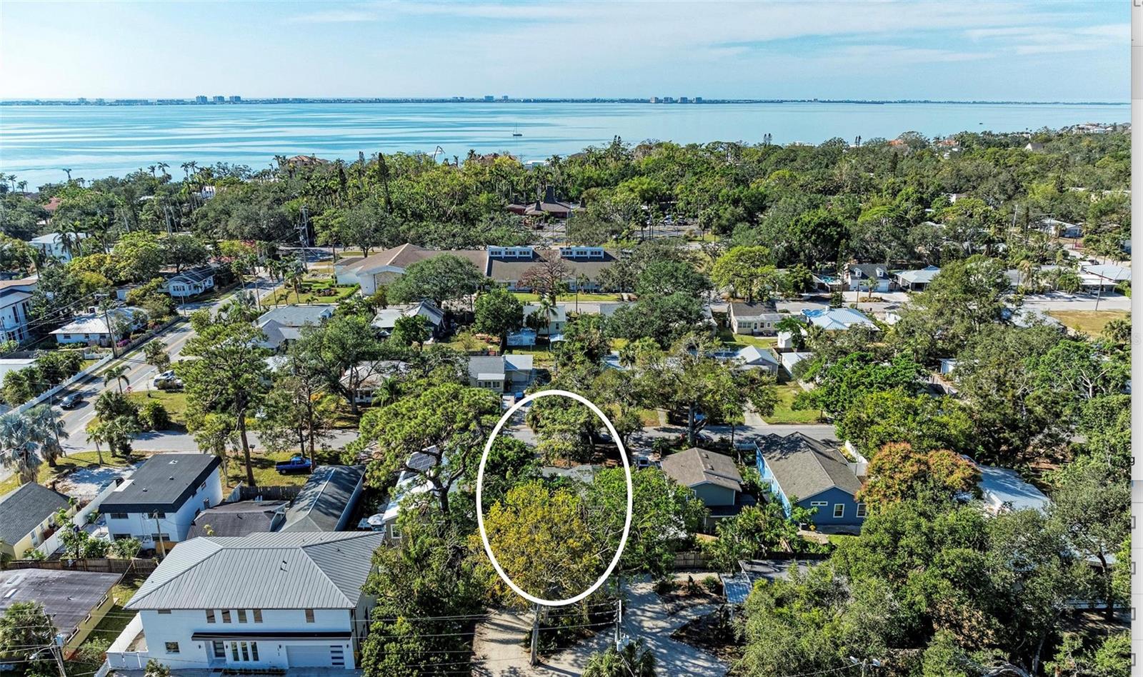 Image 21 of 21 For 3734 Iroquois Avenue