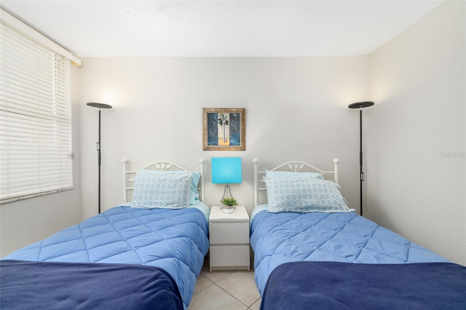 Image 36 of 61 For 1770 Benjamin Franklin Drive 203
