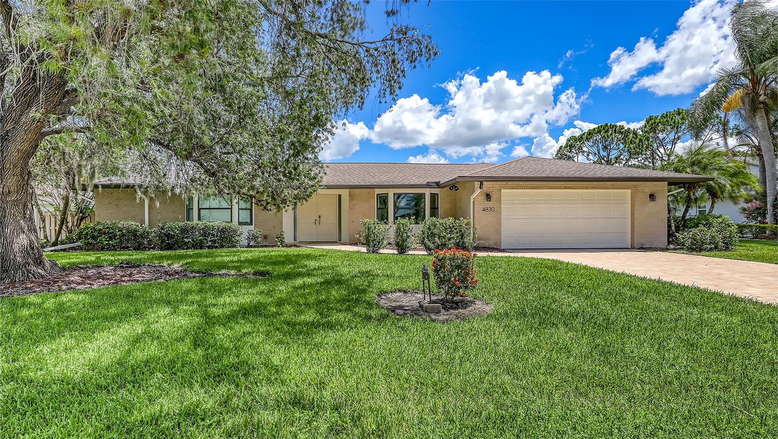 Details for 4830 Greywood Lane, SARASOTA, FL 34235