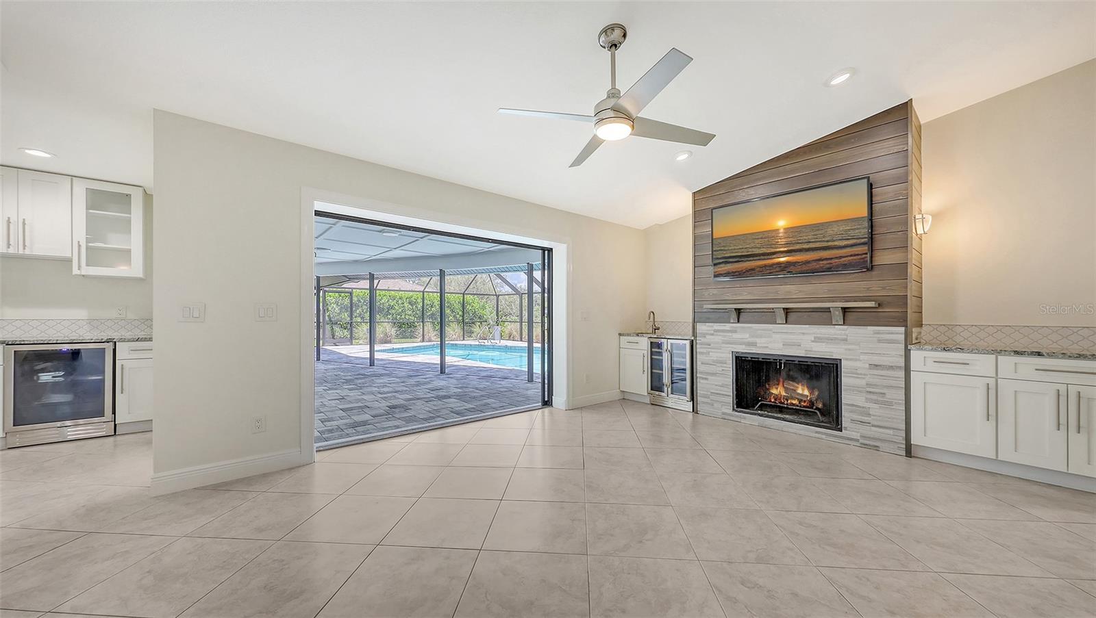 Image 23 of 51 For 4830 Greywood Lane
