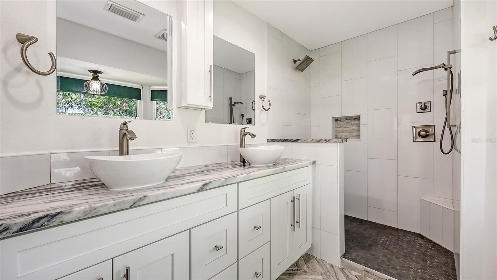 Image 32 of 51 For 4830 Greywood Lane
