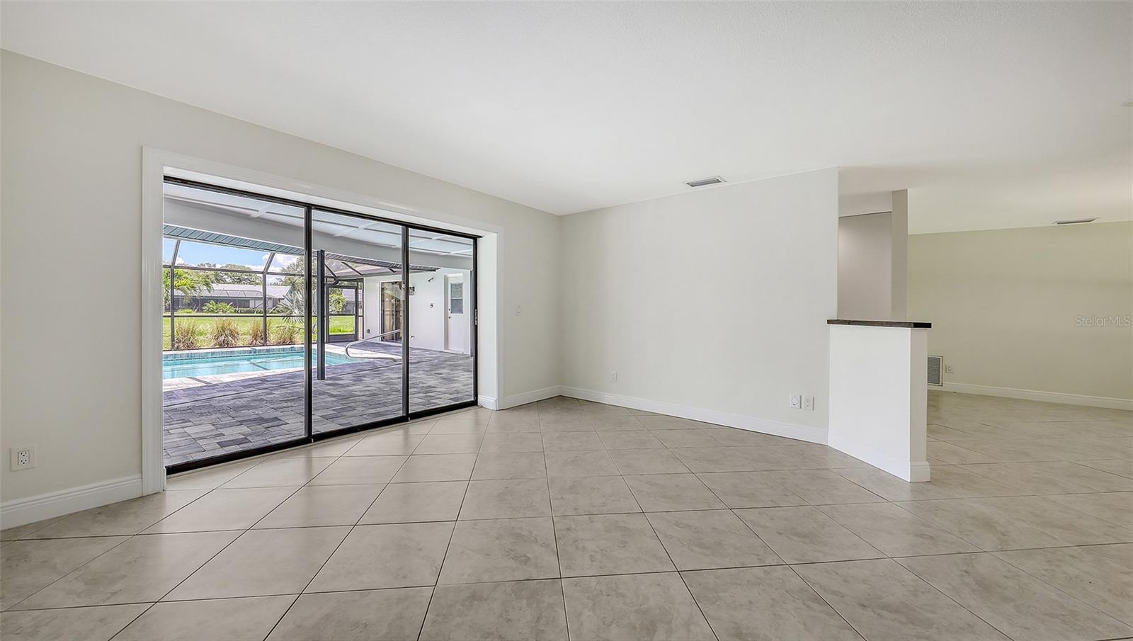Image 6 of 51 For 4830 Greywood Lane