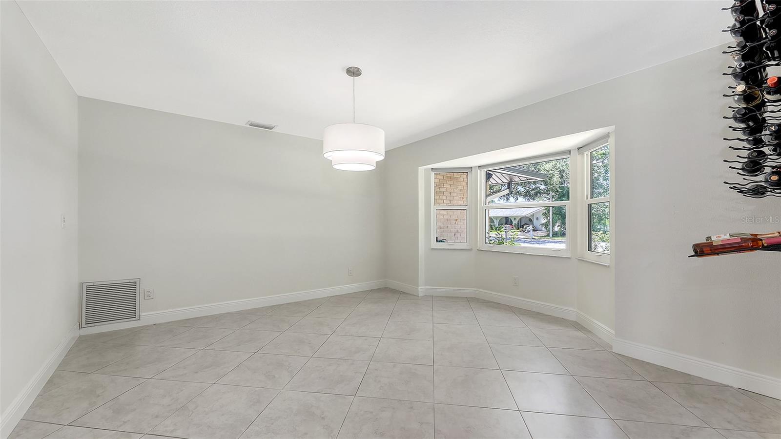 Image 9 of 51 For 4830 Greywood Lane