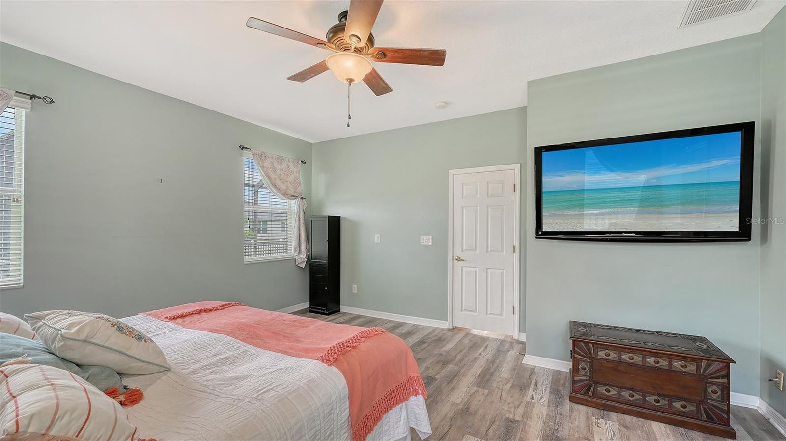 Image 16 of 54 For 2343 126th Drive E