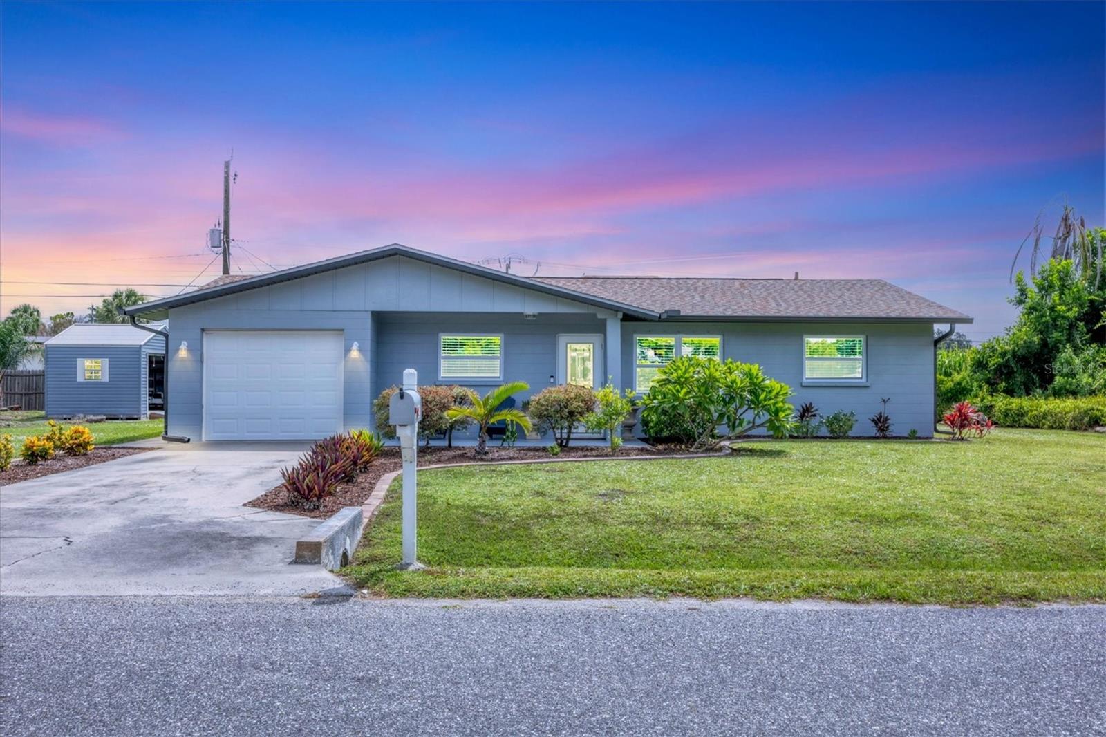 Details for 4521 Rainbow Road, VENICE, FL 34293