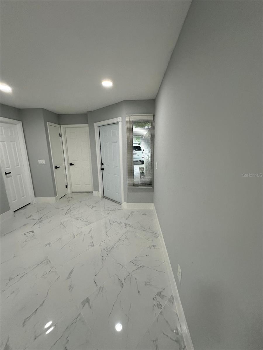 Image 16 of 44 For 5659 Pinehill Lane